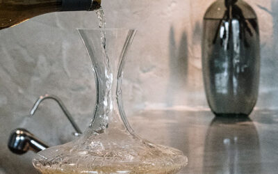 “Scaraffare” o “decantare” ?