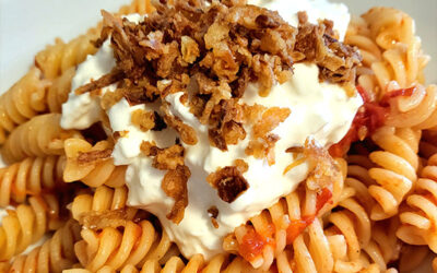 La nostra versione della classica pasta al pomodoro