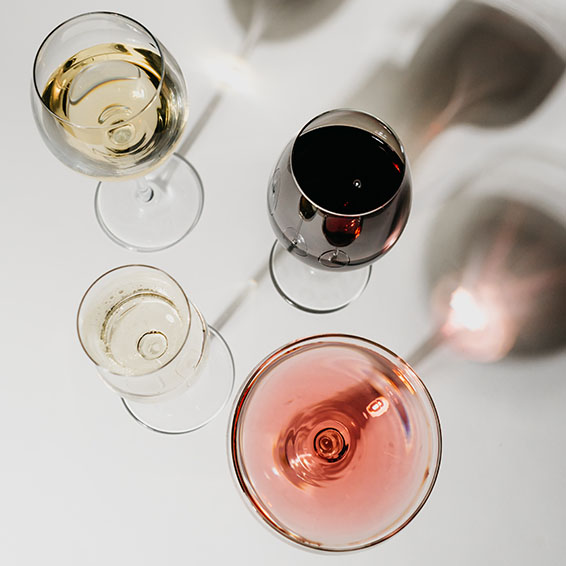 Il colore del vino ci dice la sua età!